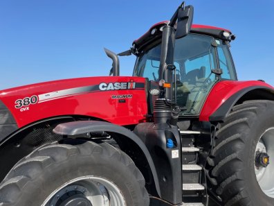 Case Magnum CVX 380