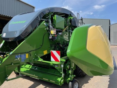 Krone 1290 Big Pack baler