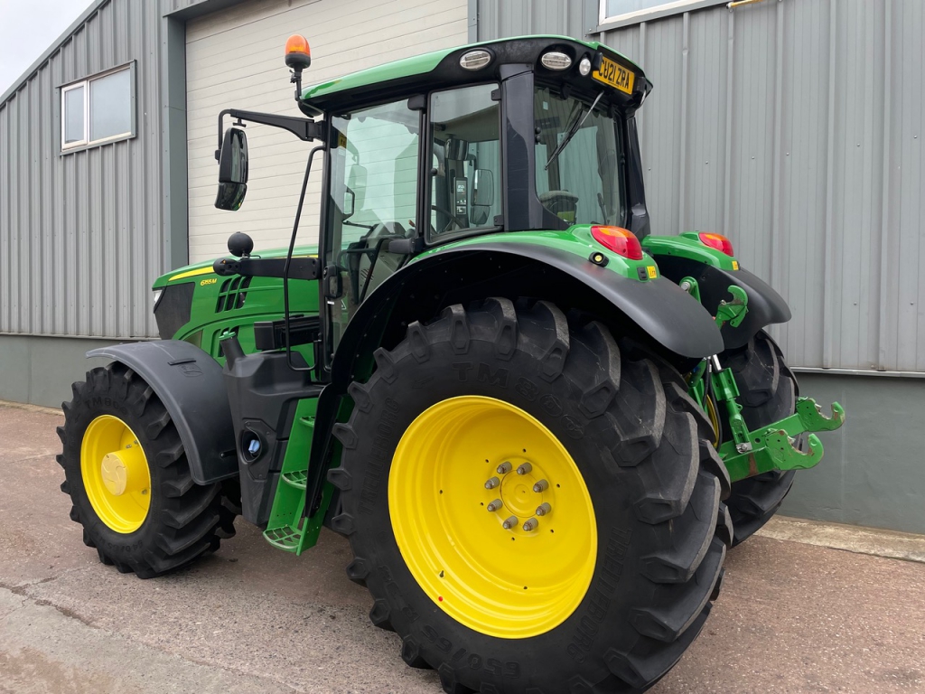 John Deere 6155M