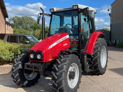 Massey Ferguson 5445