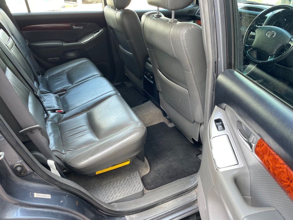 Toyota Landcruiser 3.0 Litre D4D