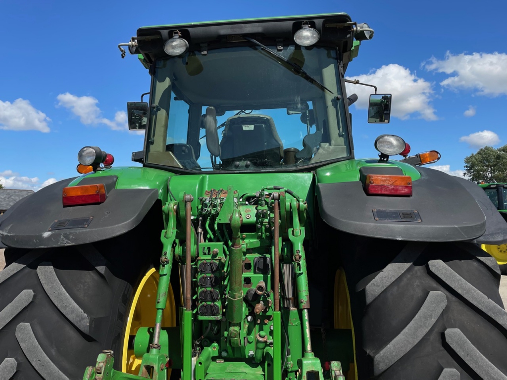 John Deere 7930
