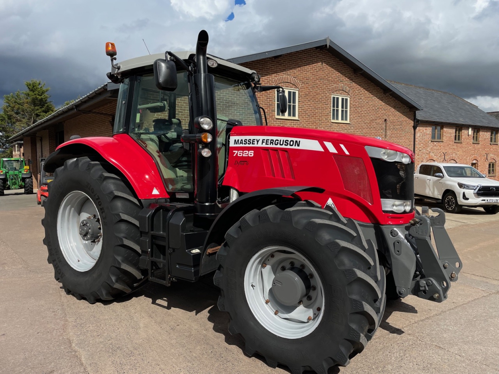 Massey Ferguson 7626 Exclusive