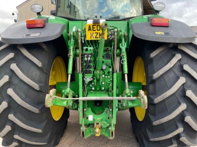 John Deere 7930