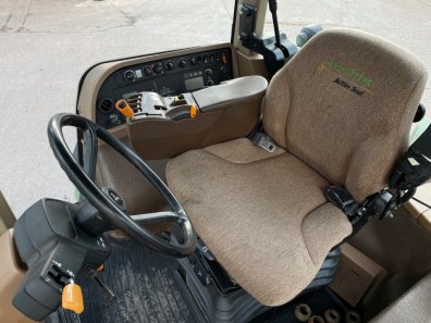 John Deere 7930