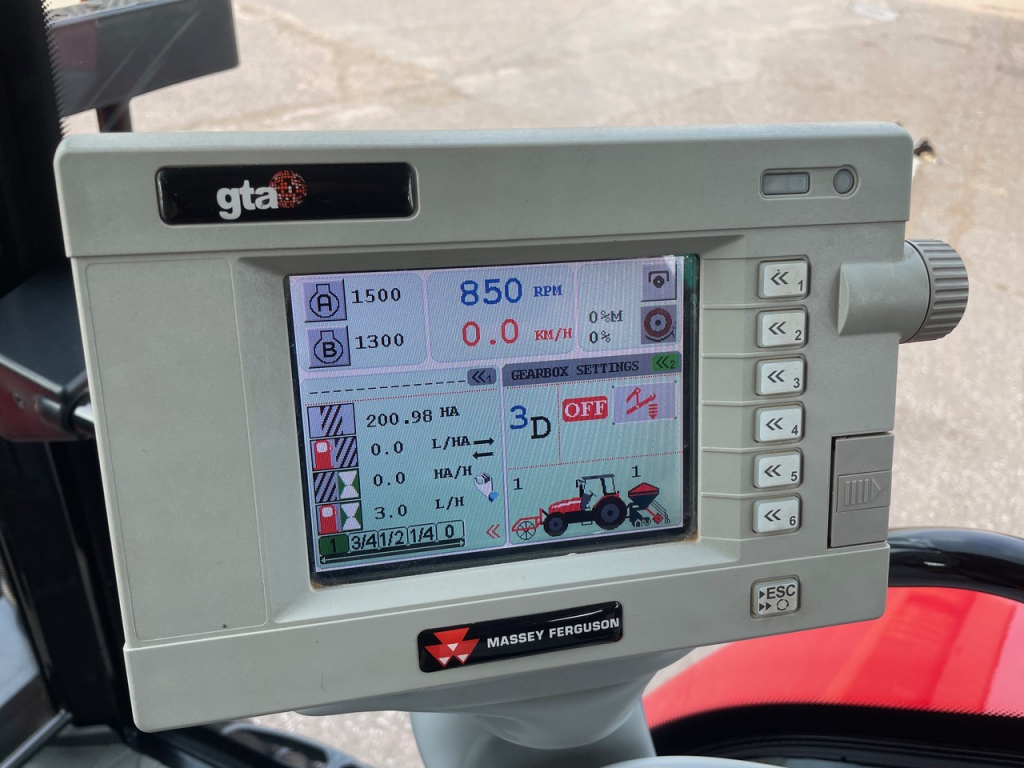 Massey Ferguson 6480