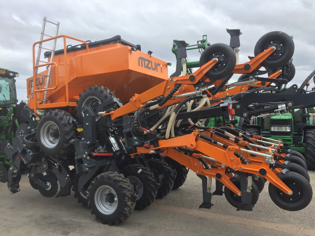Mzuri Pro-till 4T drill