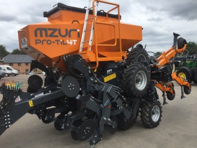 Mzuri Pro-till 4T drill