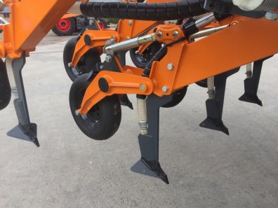 Mzuri Pro-till 4T drill