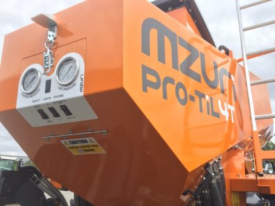 Mzuri Pro-till 4T drill