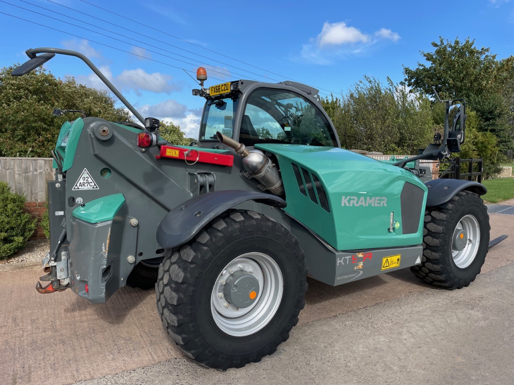 Kramer KT 559