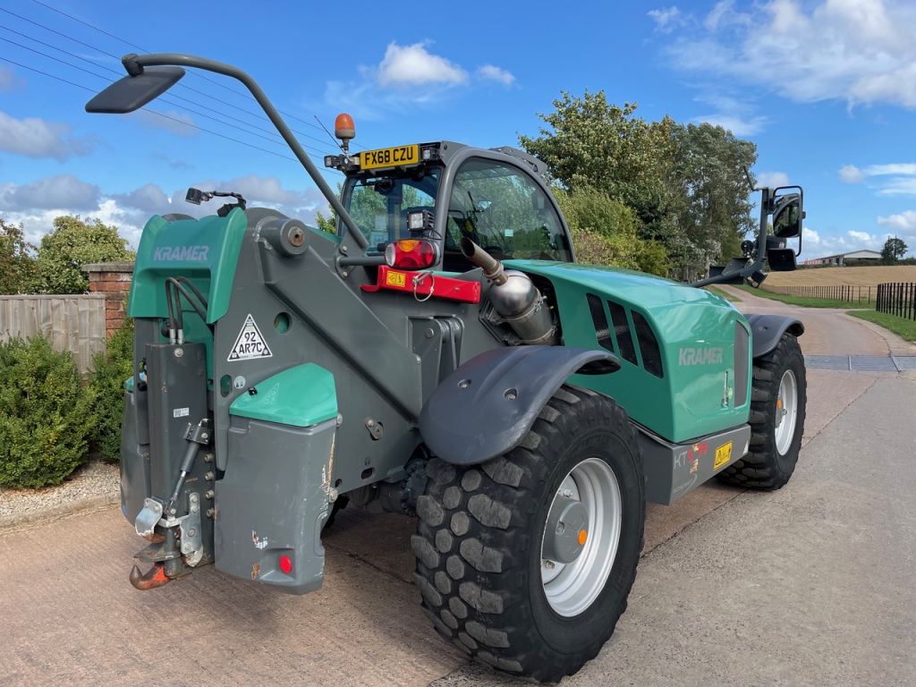 Kramer KT 559