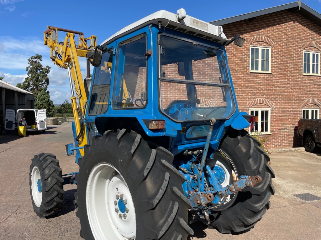 Ford 6600
