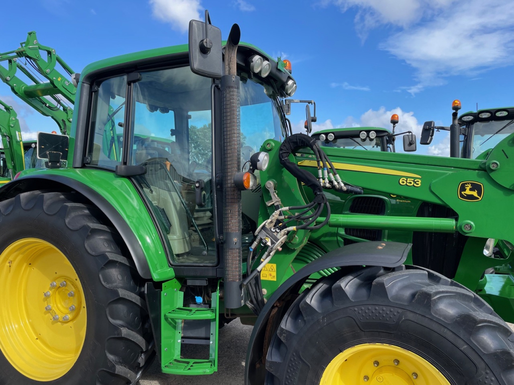 John Deere 6430