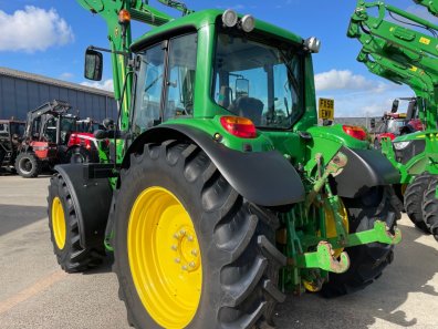 John Deere 6430