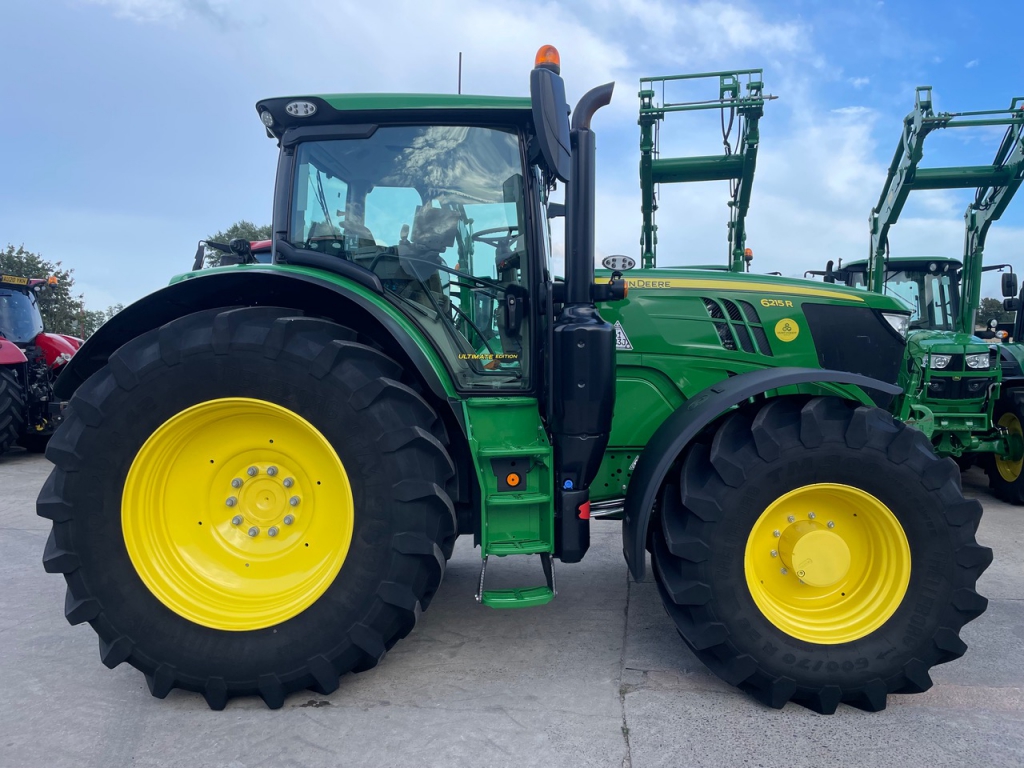John Deere 6215R Ultimate Edition