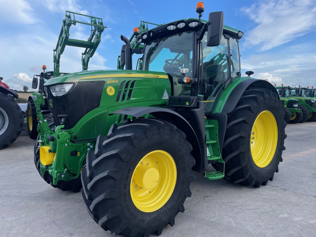 John Deere 6215R Ultimate Edition