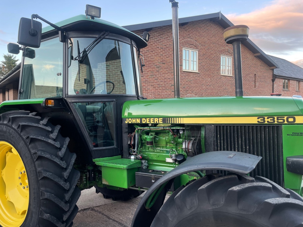 John Deere 3350