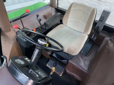 John Deere 3350