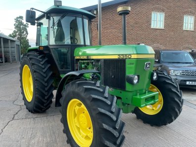 John Deere 3350