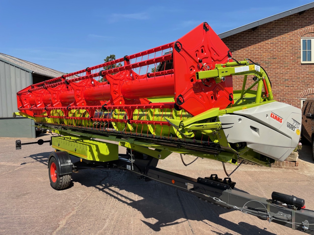Claas 5500TT