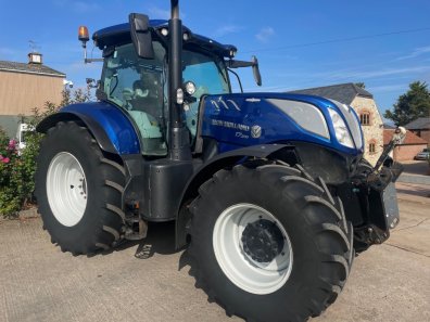 New Holland T7.270 Blue Power