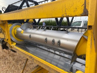 New Holland CSX 7080