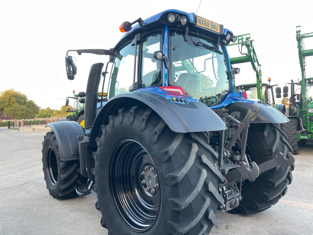 Valtra N174 Smart Touch