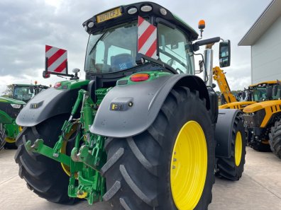 John Deere 6250R