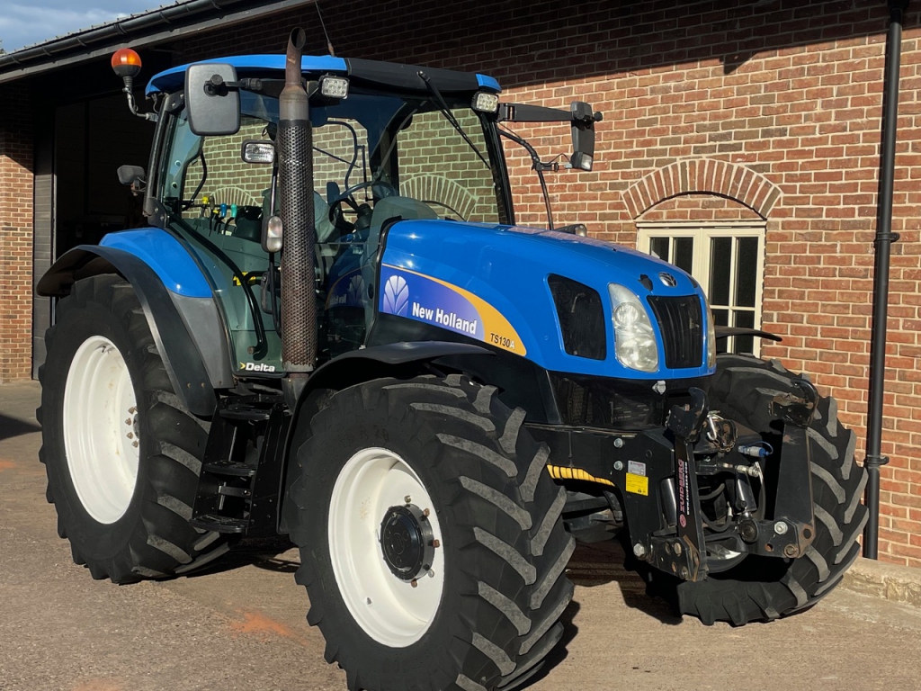 New Holland TSA 130 Delta