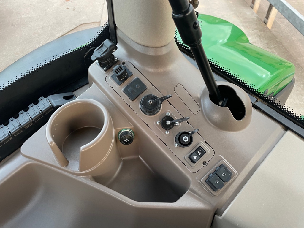 John Deere 6155R Ultimate