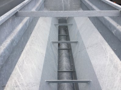 Condon Engineering 1.5 ton ad-lib feeder