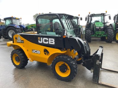 JCB 520-40