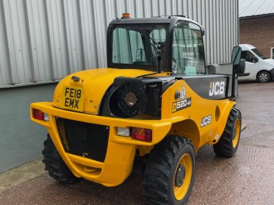 JCB 520-40