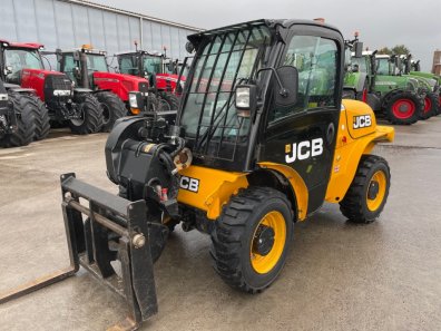 JCB 520-40