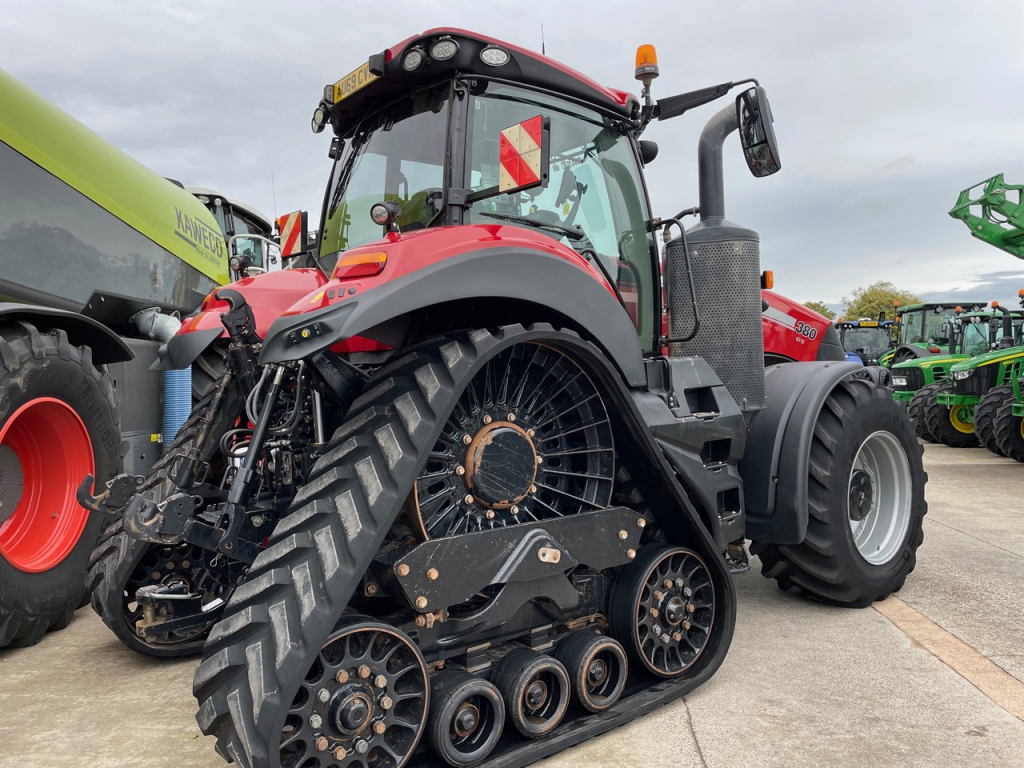 Case Magnum CVX 380 Rowtrac