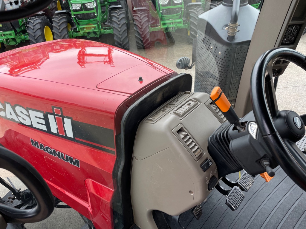 Case Magnum CVX 380 Rowtrac