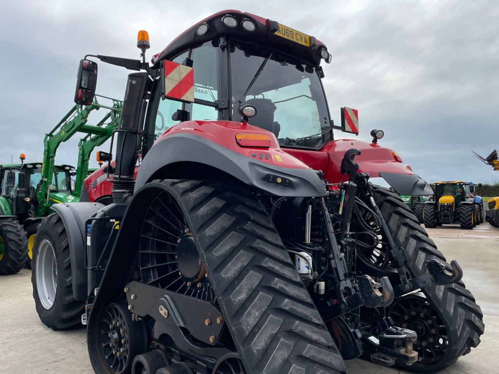 Case Magnum CVX 380 Rowtrac