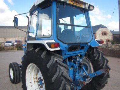 Ford 5610