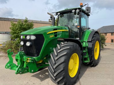 John Deere 7930