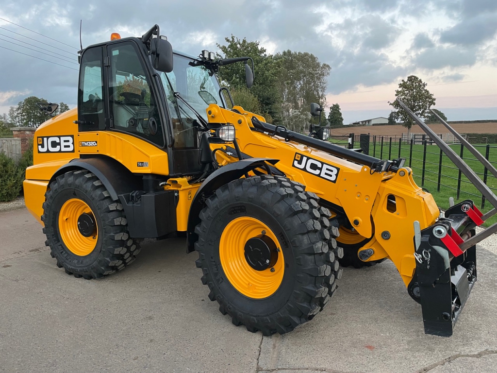 JCB 320S