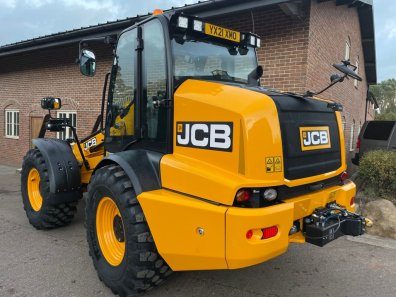 JCB 320S