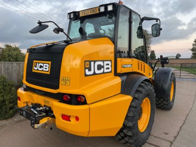 JCB 320S