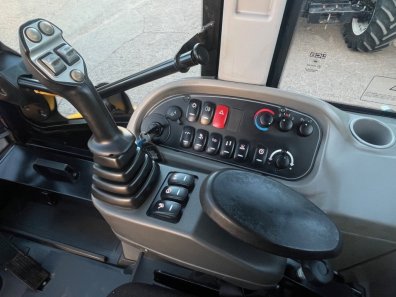 JCB 320S