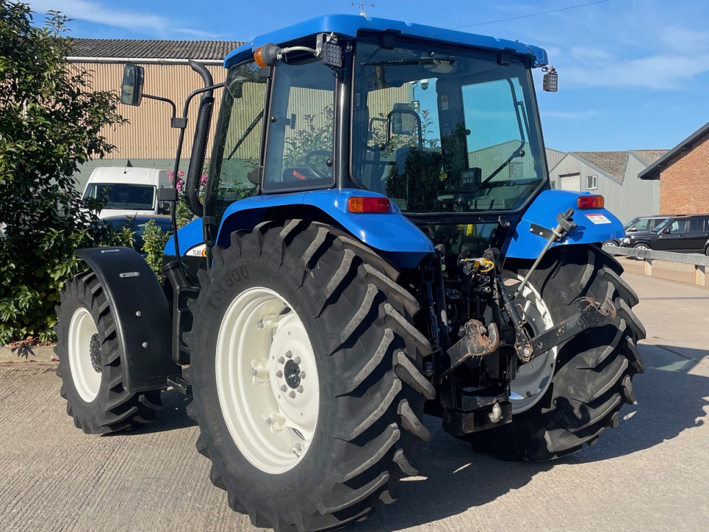 New Holland TL90