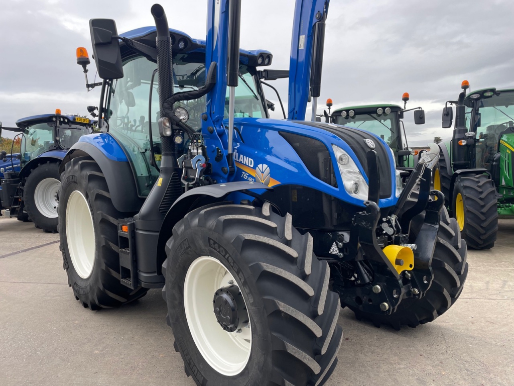 New Holland T6.180