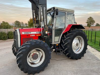 Massey Ferguson 390T