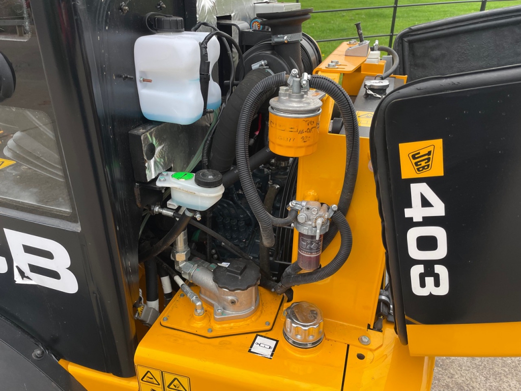 JCB 403
