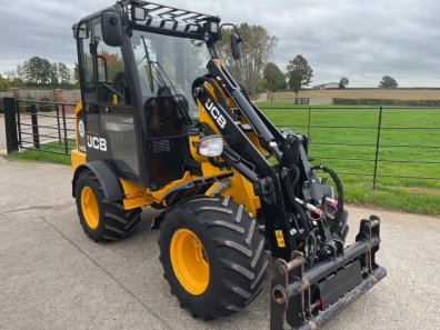 JCB 403