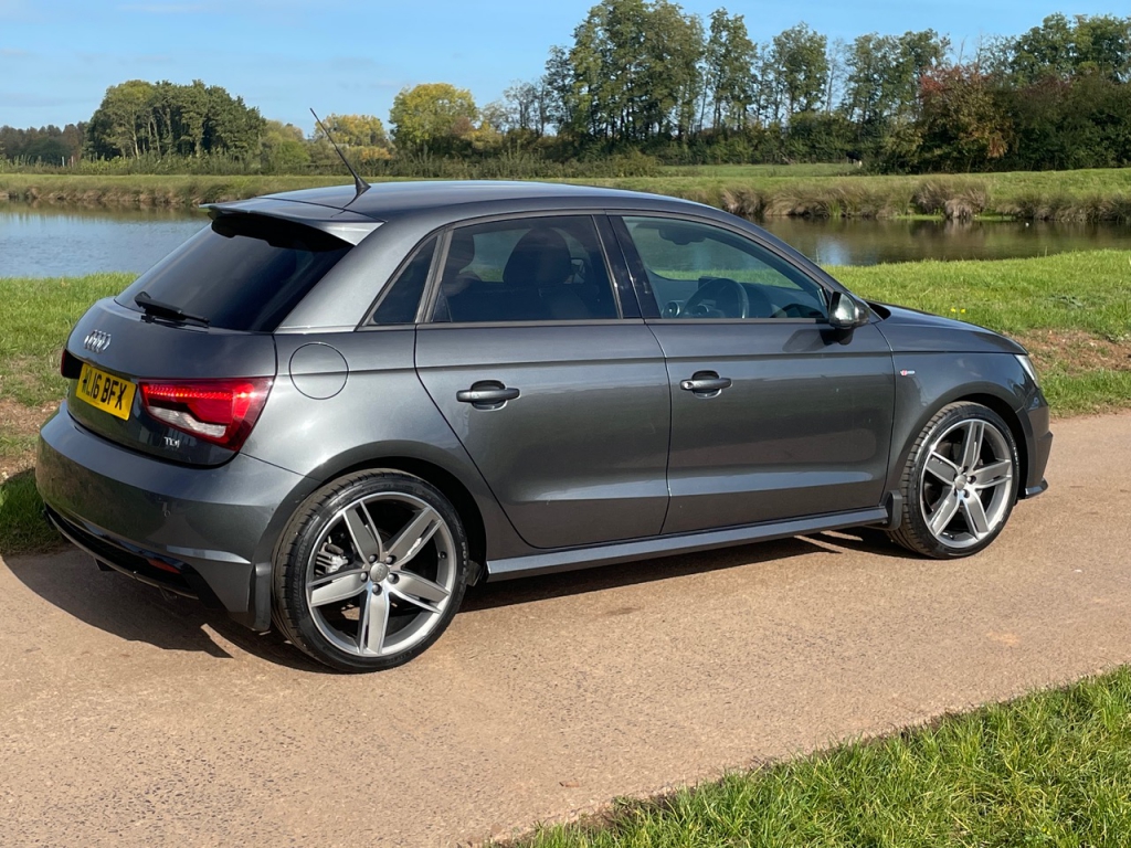 Audi A1 S-Line 1.6 TDi